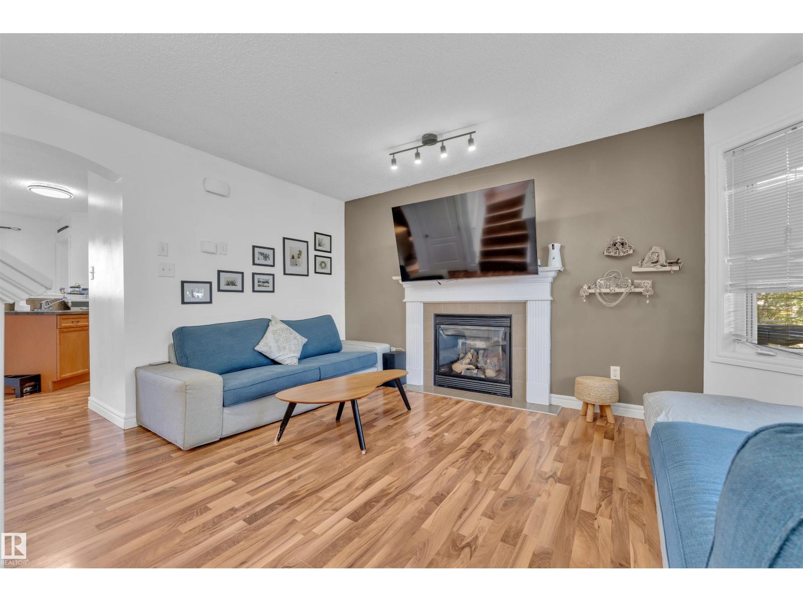 Photo 15 of 3906 161 Av Nw, Edmonton AB