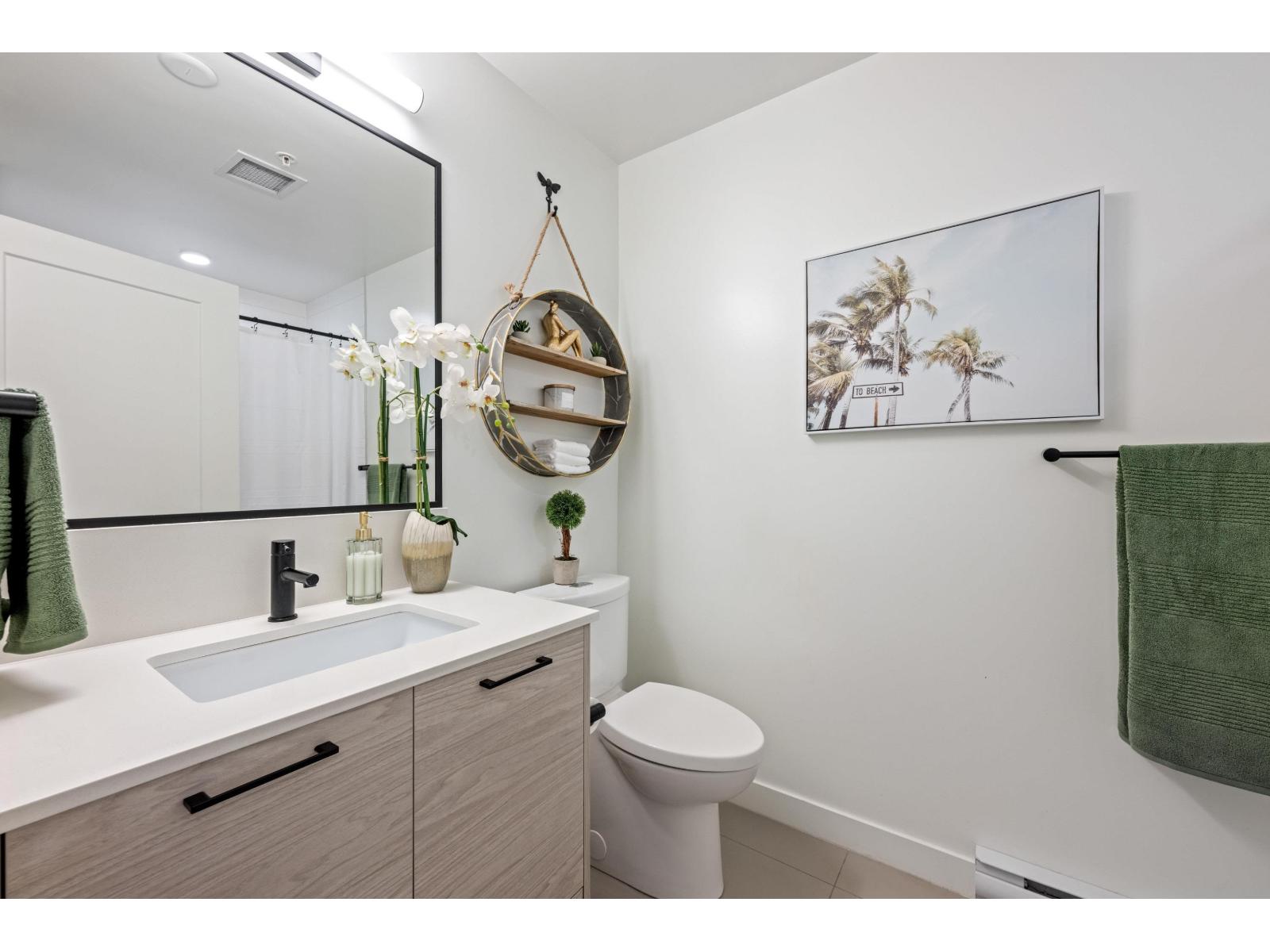 Photo 22 of A 603 20018 83 A Avenue, Langley BC