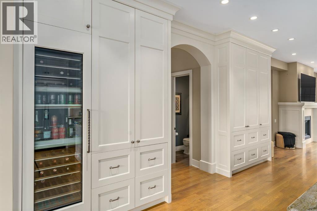 Photo 11 of 4001 18 Street Sw, Calgary AB