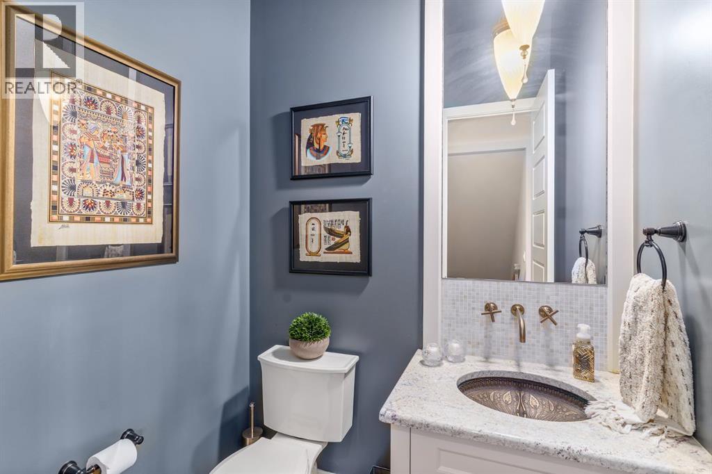 Photo 13 of 4001 18 Street Sw, Calgary AB