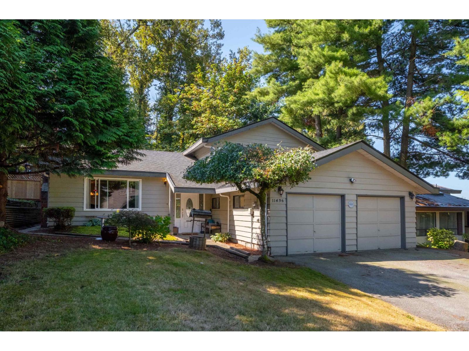 Photo 18 of 11436 Royal Crescent, Surrey BC