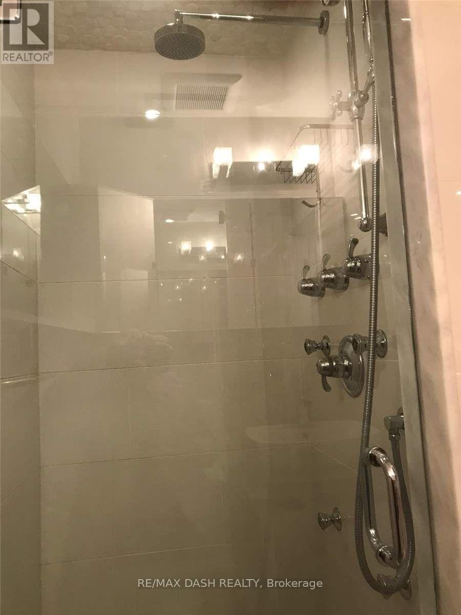 Photo 1 of Main 8 Beatrice Street, Toronto ON