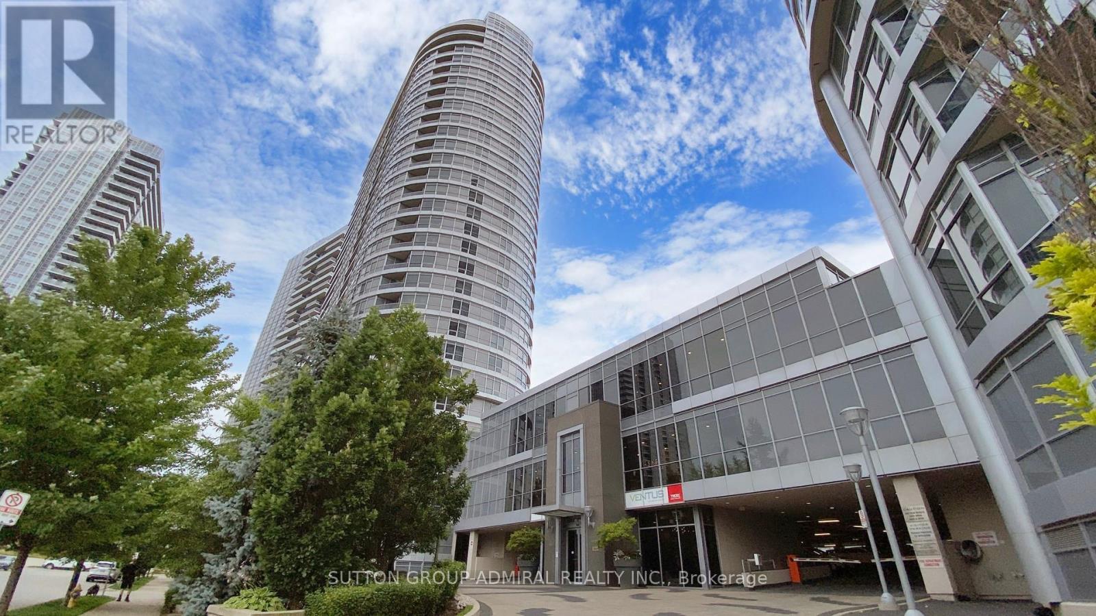 Photo 38 of Ph 15 181 Village Green Square, Toronto ON