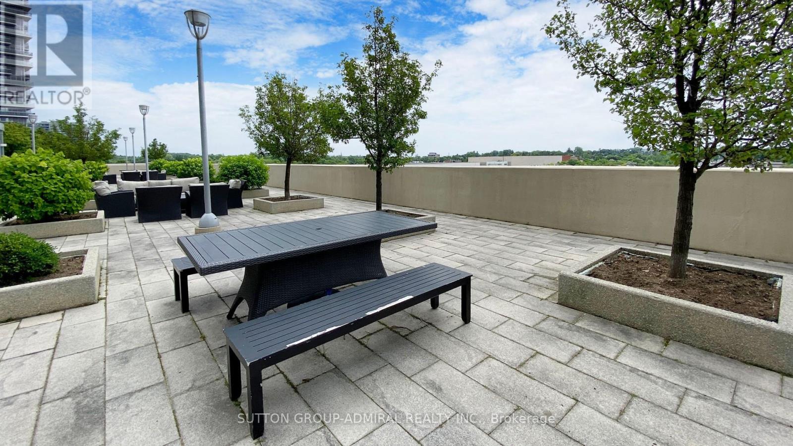 Photo 37 of Ph 15 181 Village Green Square, Toronto ON