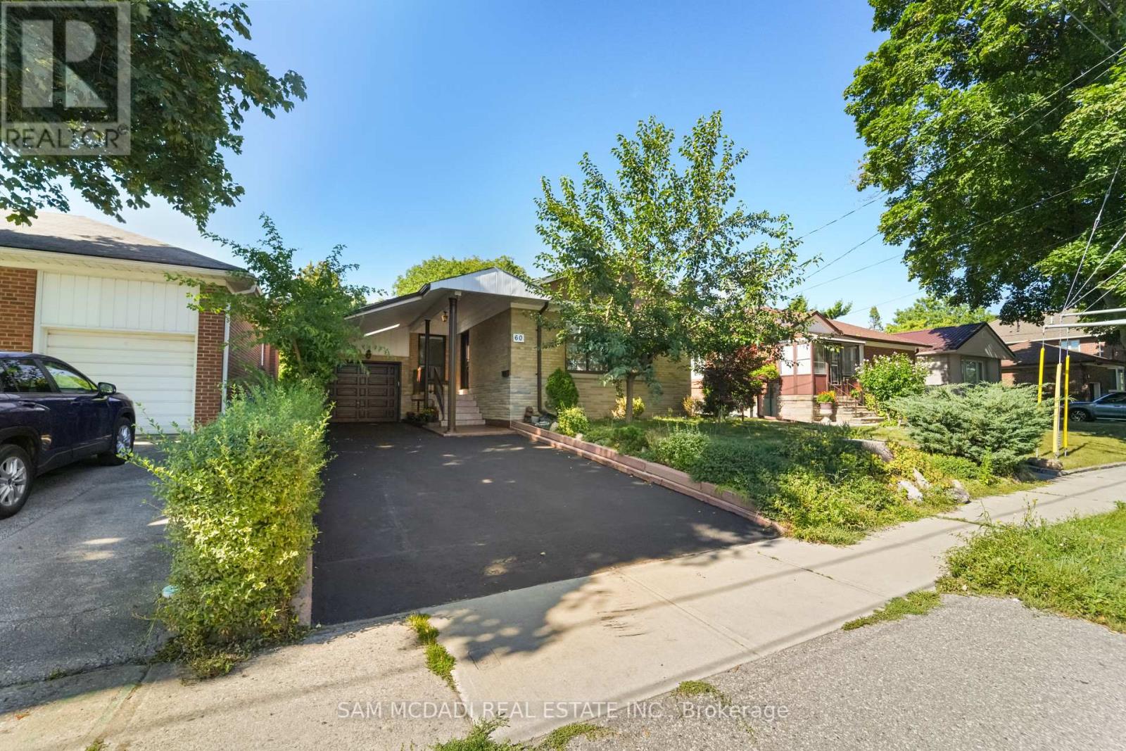 Photo 39 of 60 Greenfield Drive, Toronto ON