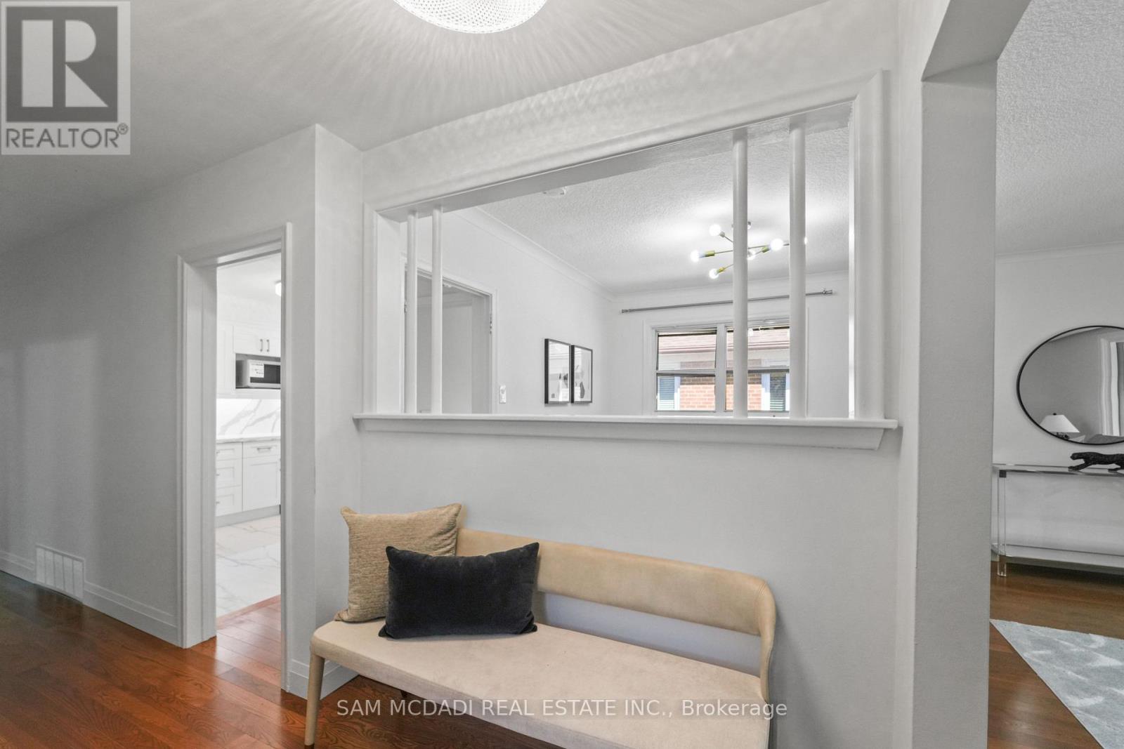 Photo 30 of 60 Greenfield Drive, Toronto ON