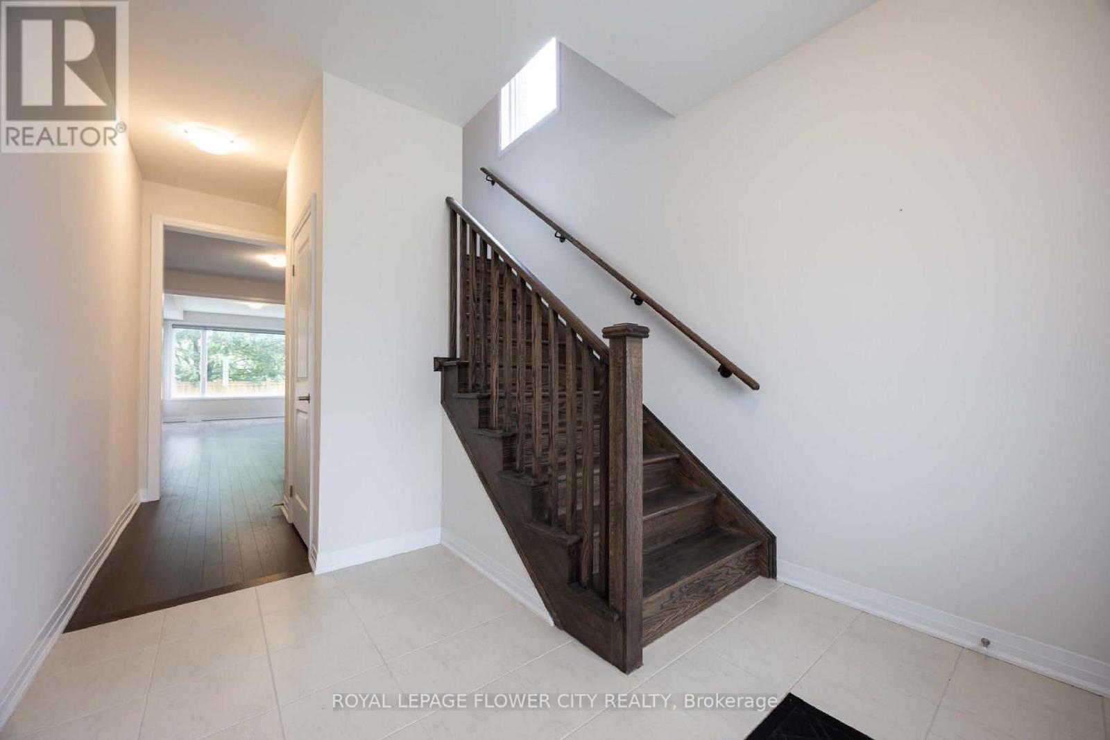 Photo 16 of 29 Tyler Avenue, Erin ON