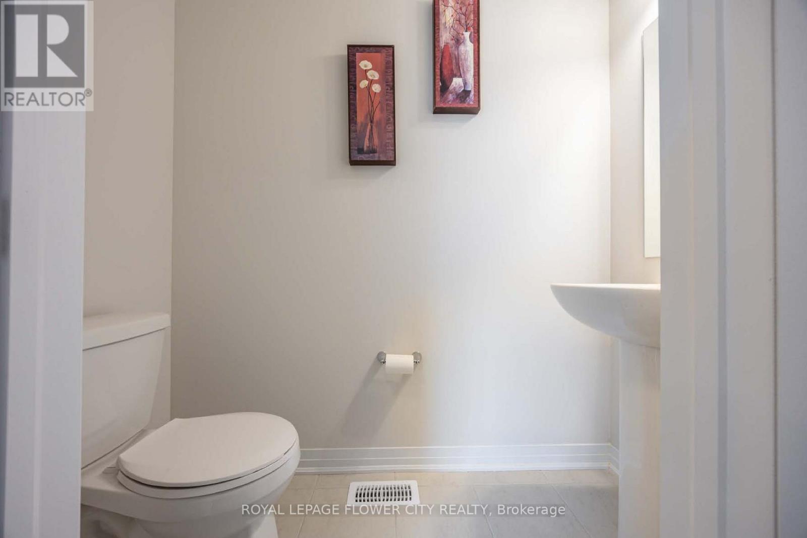 Photo 25 of 29 Tyler Avenue, Erin ON