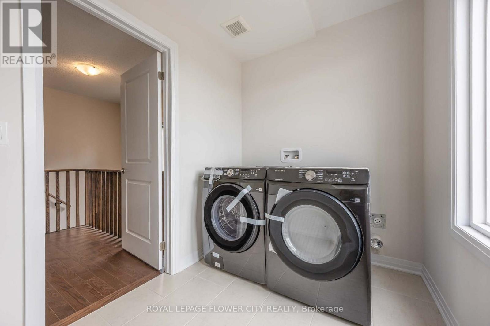 Photo 29 of 29 Tyler Avenue, Erin ON
