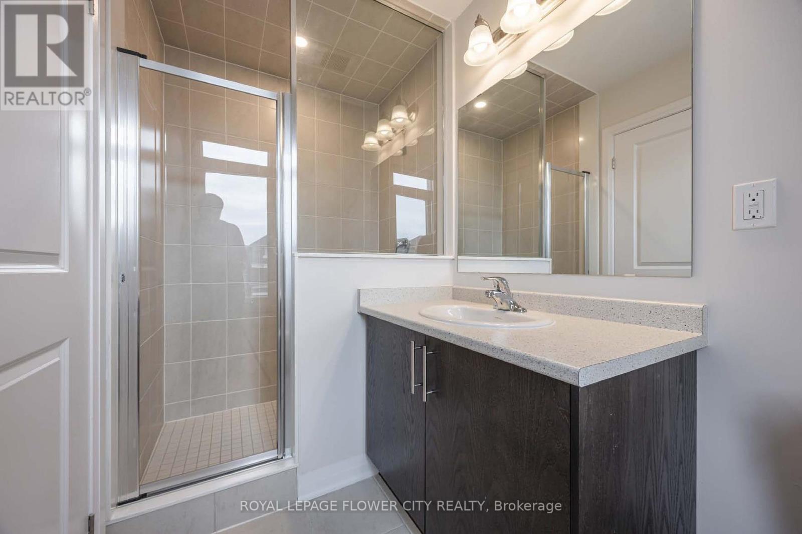 Photo 32 of 29 Tyler Avenue, Erin ON