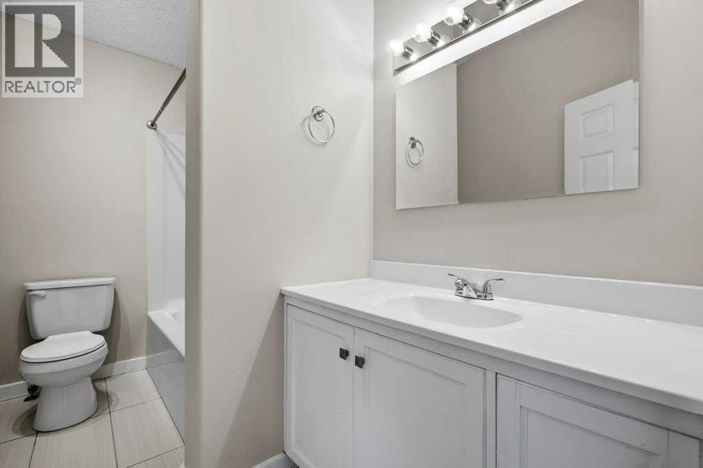 Photo 21 of 1218 Grey Avenue, Crossfield AB