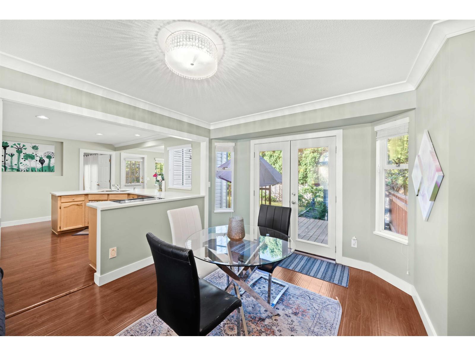Photo 4 of 21558 86 A Crescent, Langley BC