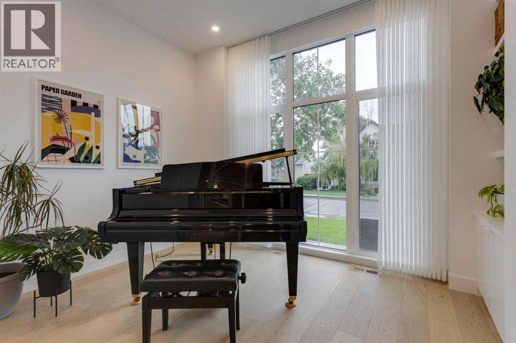 Photo 6 of 701 27 Avenue Nw, Calgary AB