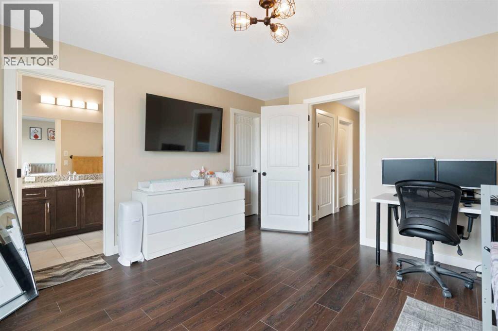Single Family House for Sale in  Red Embers Common NE Redstone Calgary 