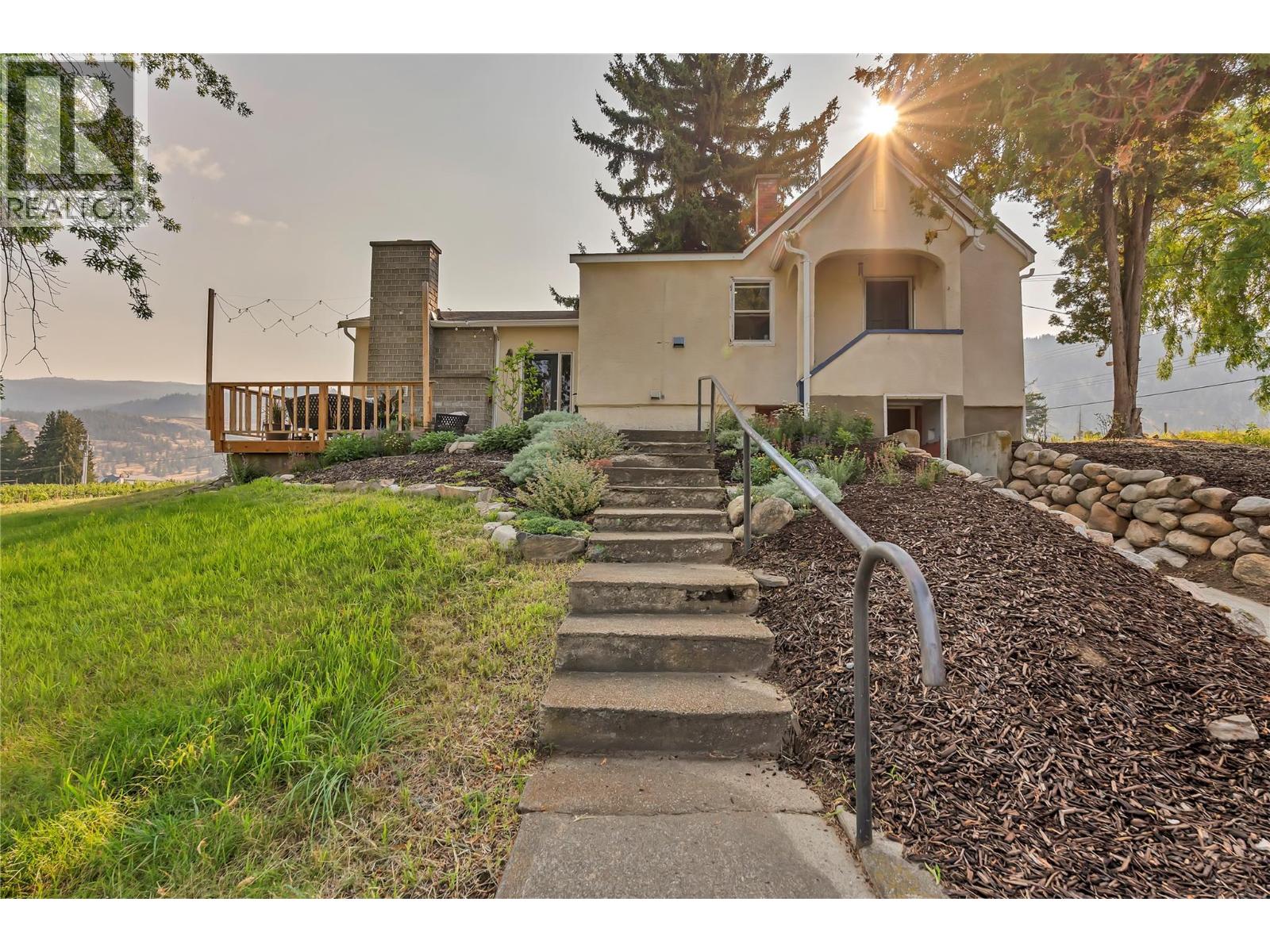 1275 Munson Avenue, Penticton