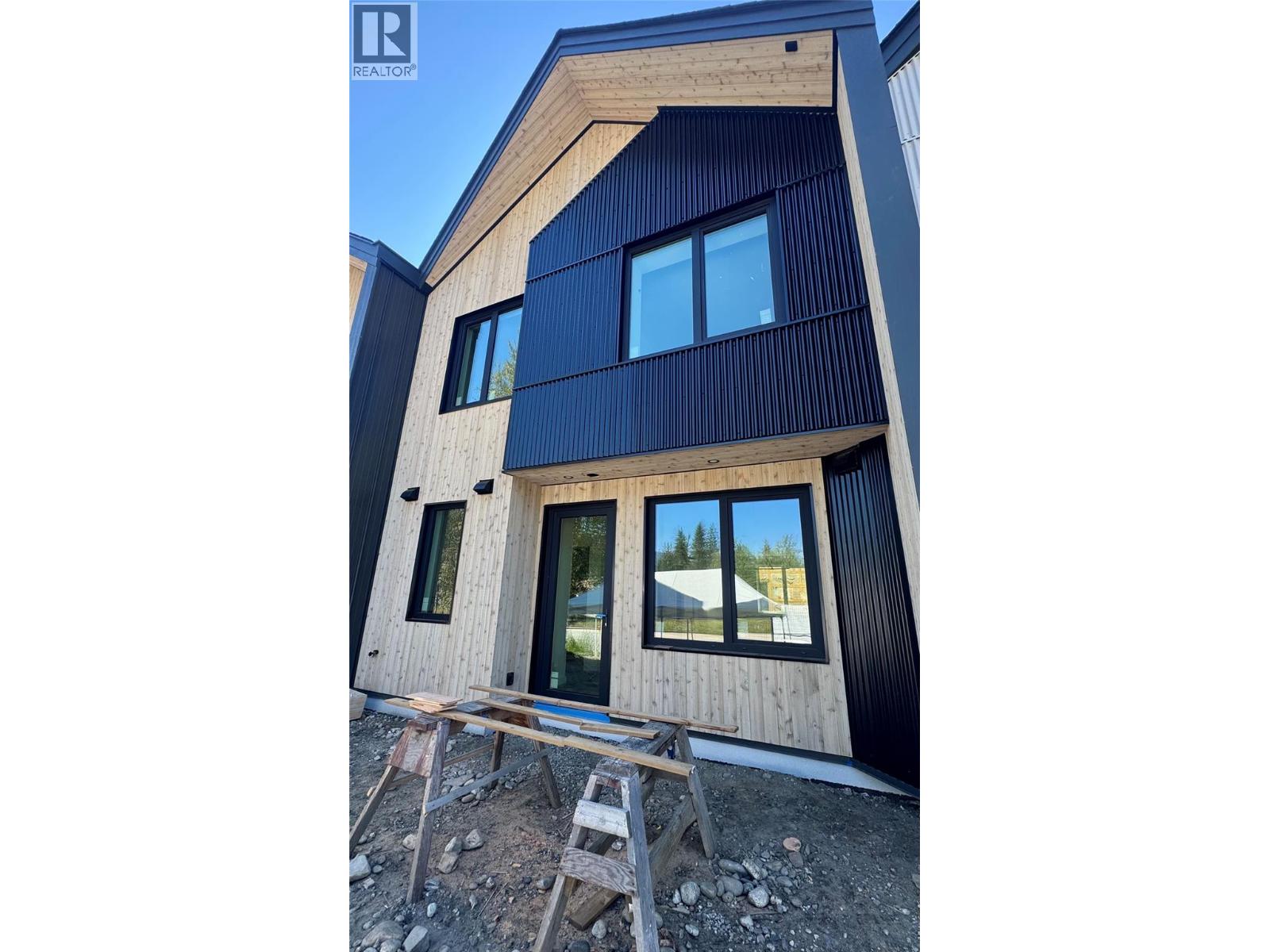 1048 William's Gate Lane, Revelstoke
