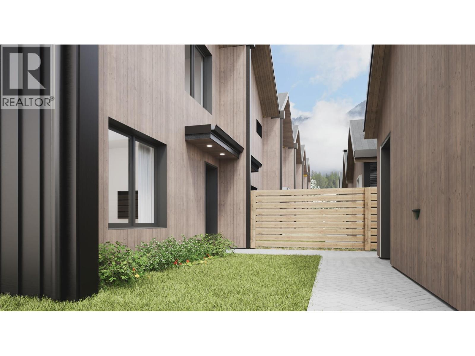 1048 William's Gate Lane, Revelstoke