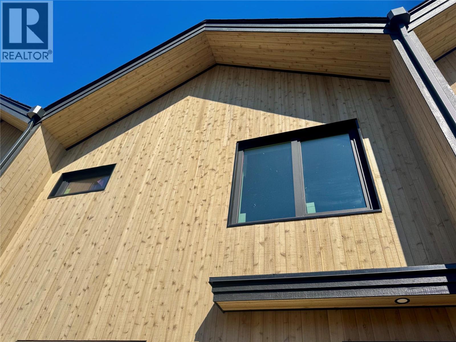 1048 William's Gate Lane, Revelstoke