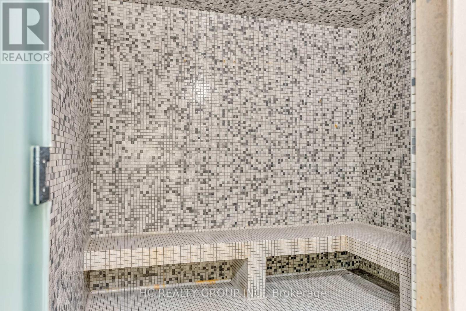 Photo 14 of 322 320 Richmond Street E, Toronto ON