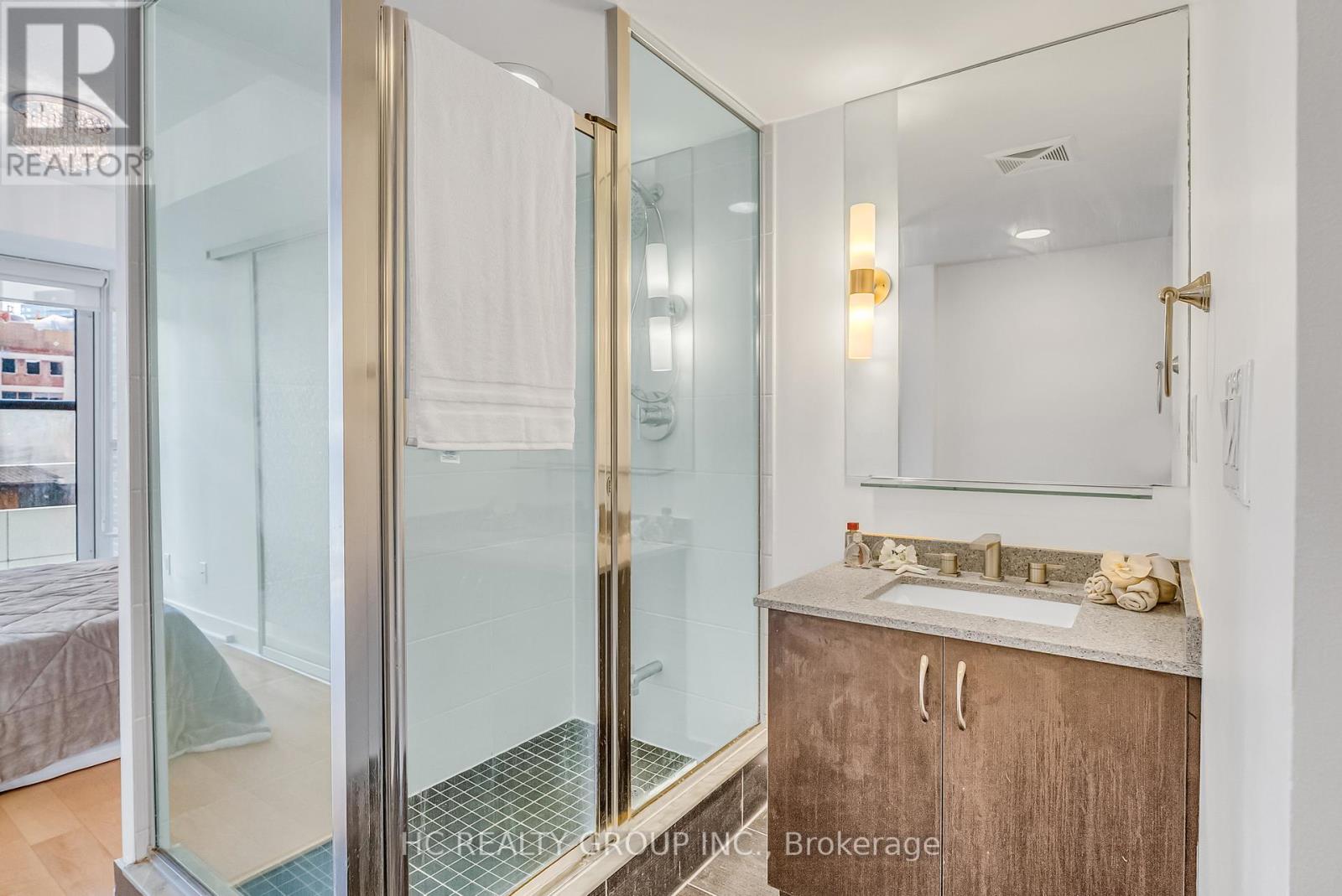 Photo 10 of 322 320 Richmond Street E, Toronto ON
