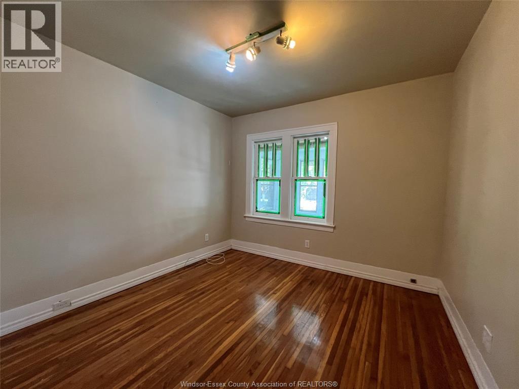 Photo 14 of 2423 Princess Avenue, Windsor ON