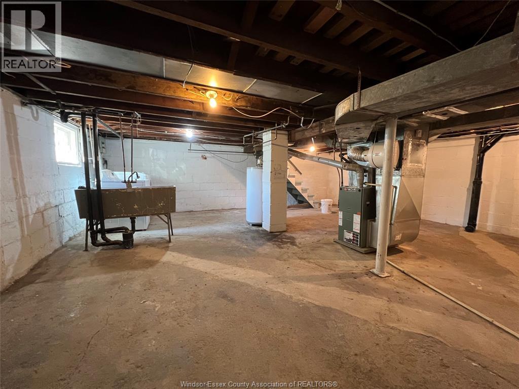 Photo 22 of 2423 Princess Avenue, Windsor ON