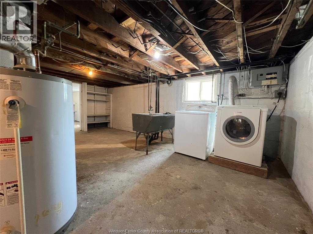 Photo 24 of 2423 Princess Avenue, Windsor ON