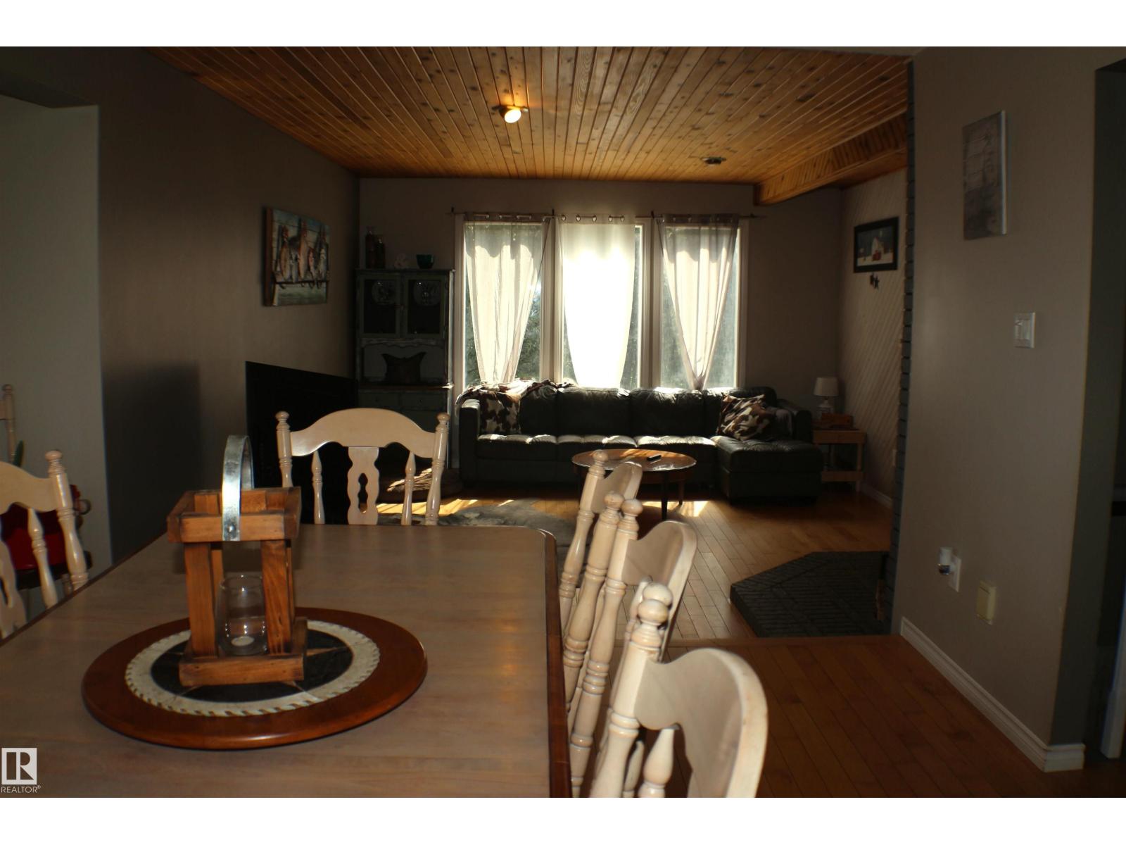 Photo 11 of 14 52152 Rge Road 210, Rural Strathcona County AB
