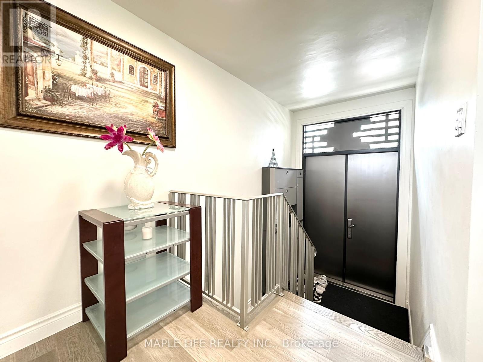 Photo 22 of 92 Rameau Drive, Toronto ON