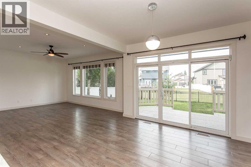 Photo 15 of 26 Vienna Close, Red Deer AB
