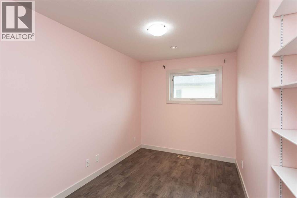Photo 31 of 26 Vienna Close, Red Deer AB