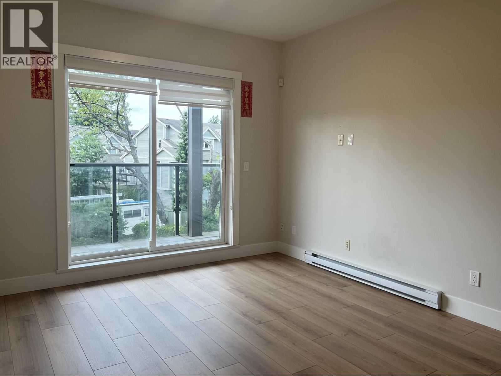 Photo 9 of 205 5288 Beresford Street, Burnaby BC