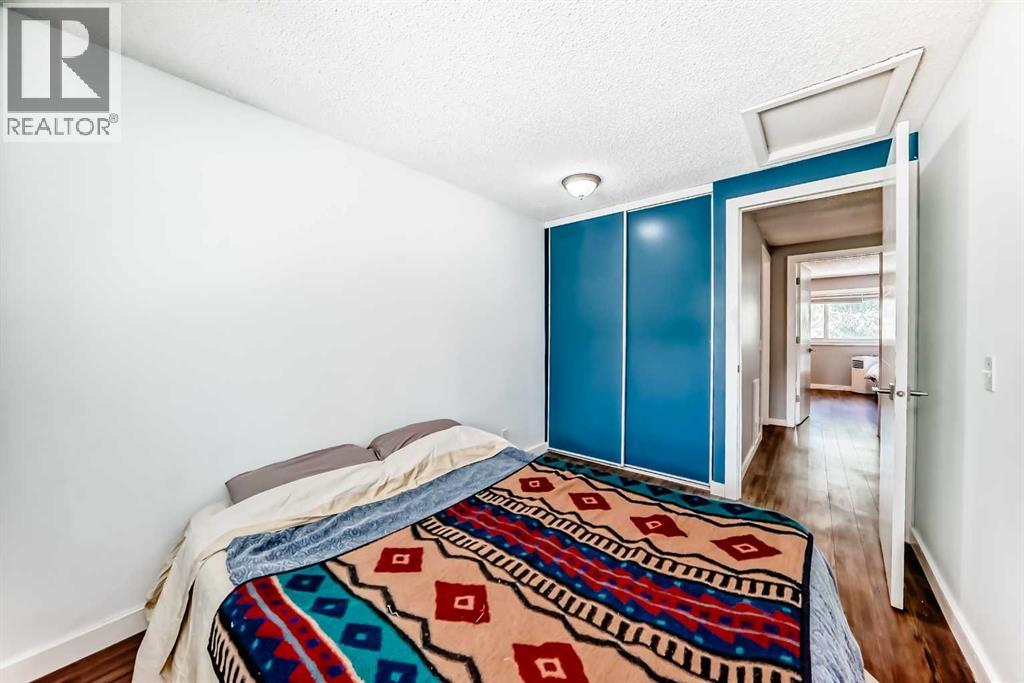 Single Family House for Sale in  Queenston Gardens SE Queensland Calgary 