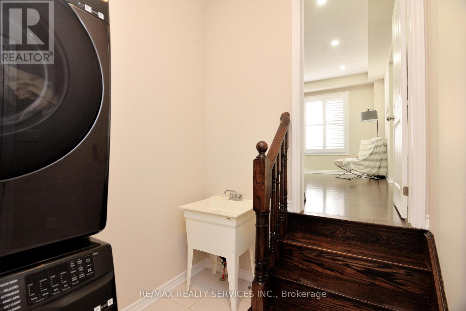 Photo 23 of 24 Bachelor Street, Brampton ON