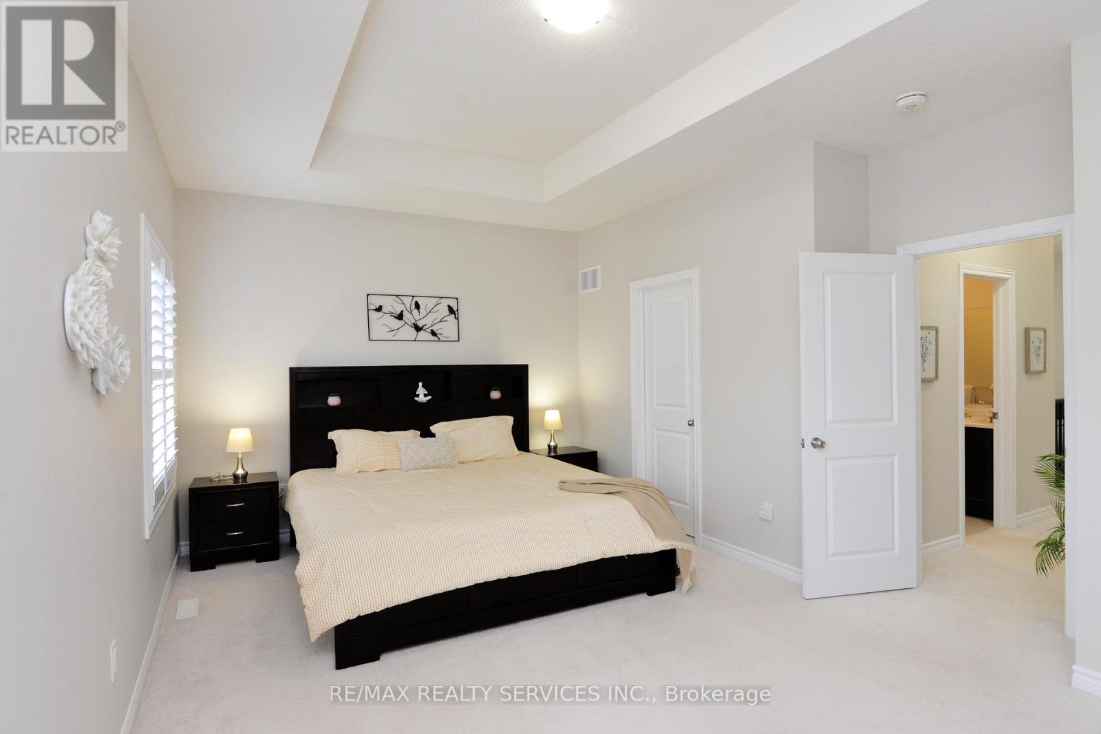 Photo 28 of 24 Bachelor Street, Brampton ON