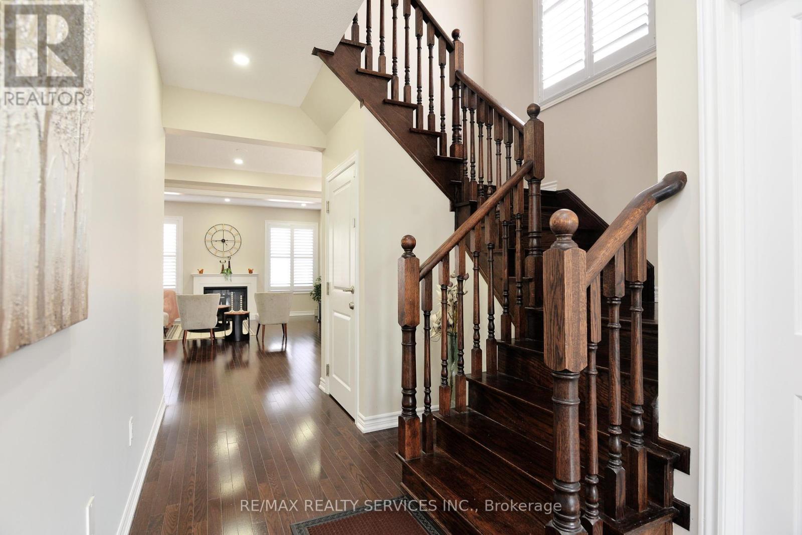 Photo 7 of 24 Bachelor Street, Brampton ON