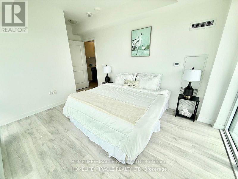 Photo 12 of 1207 4675 Metcalfe Avenue, Mississauga ON