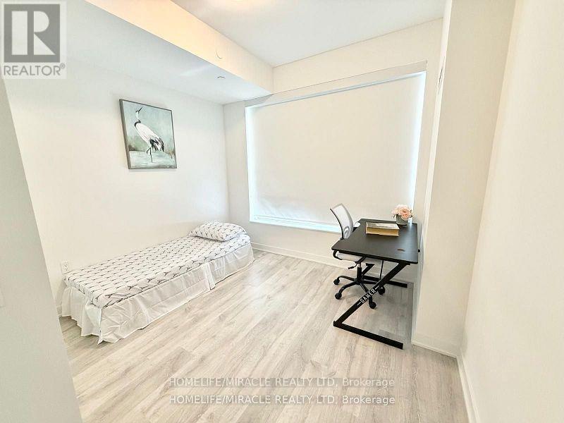 Photo 14 of 1207 4675 Metcalfe Avenue, Mississauga ON