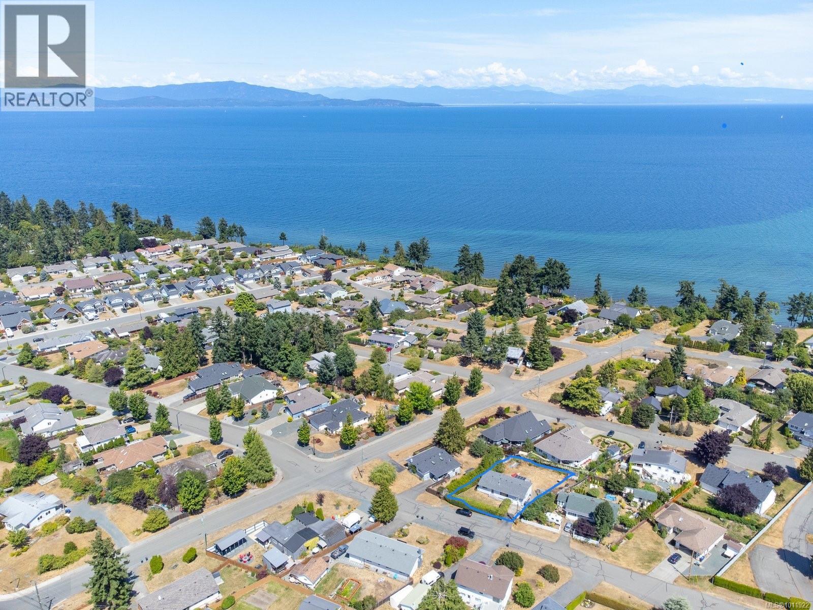 Photo 44 of 382 Willow St, Parksville BC