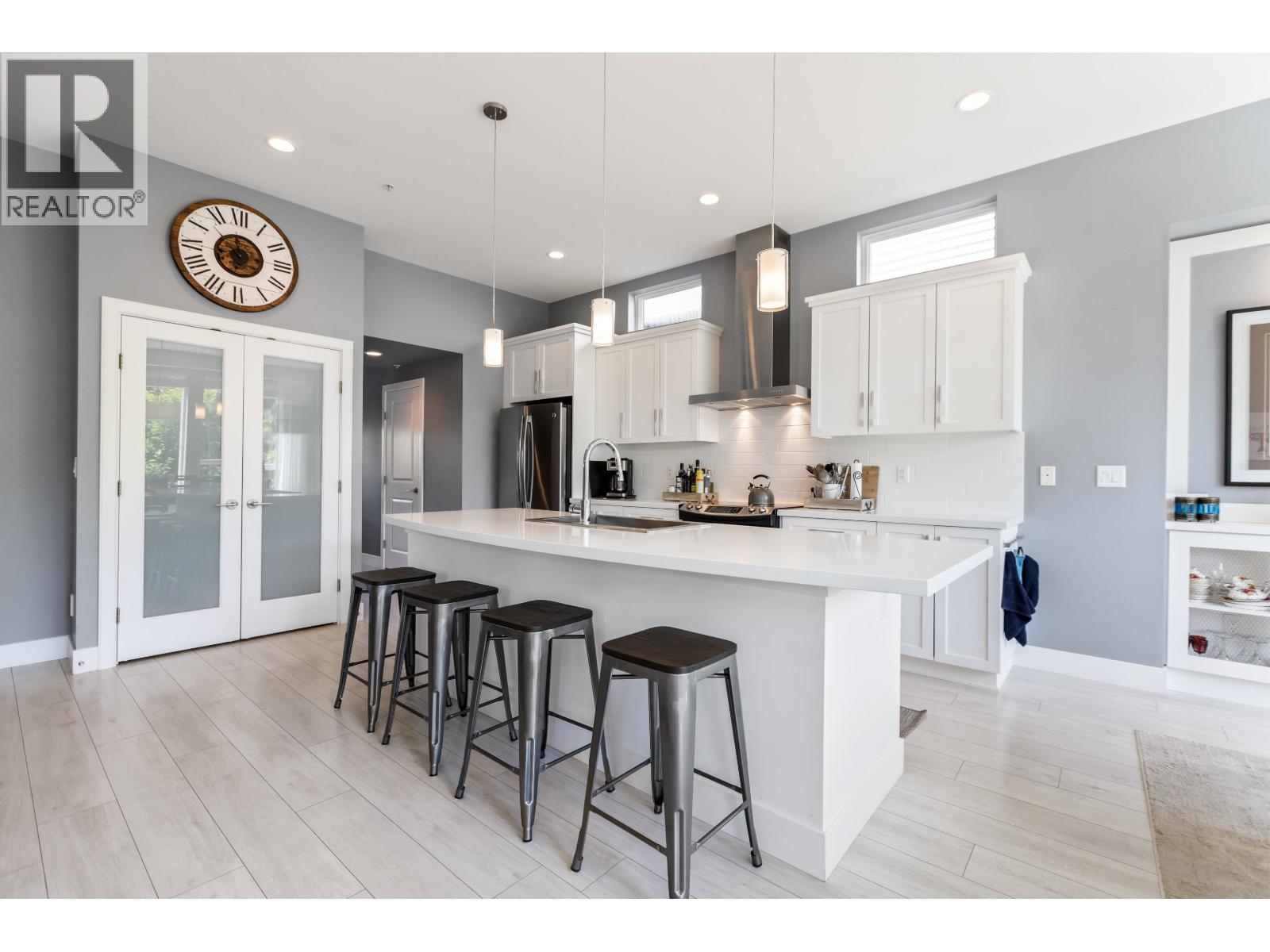 Photo 11 of 10302 Wynnyk Way, Maple Ridge BC