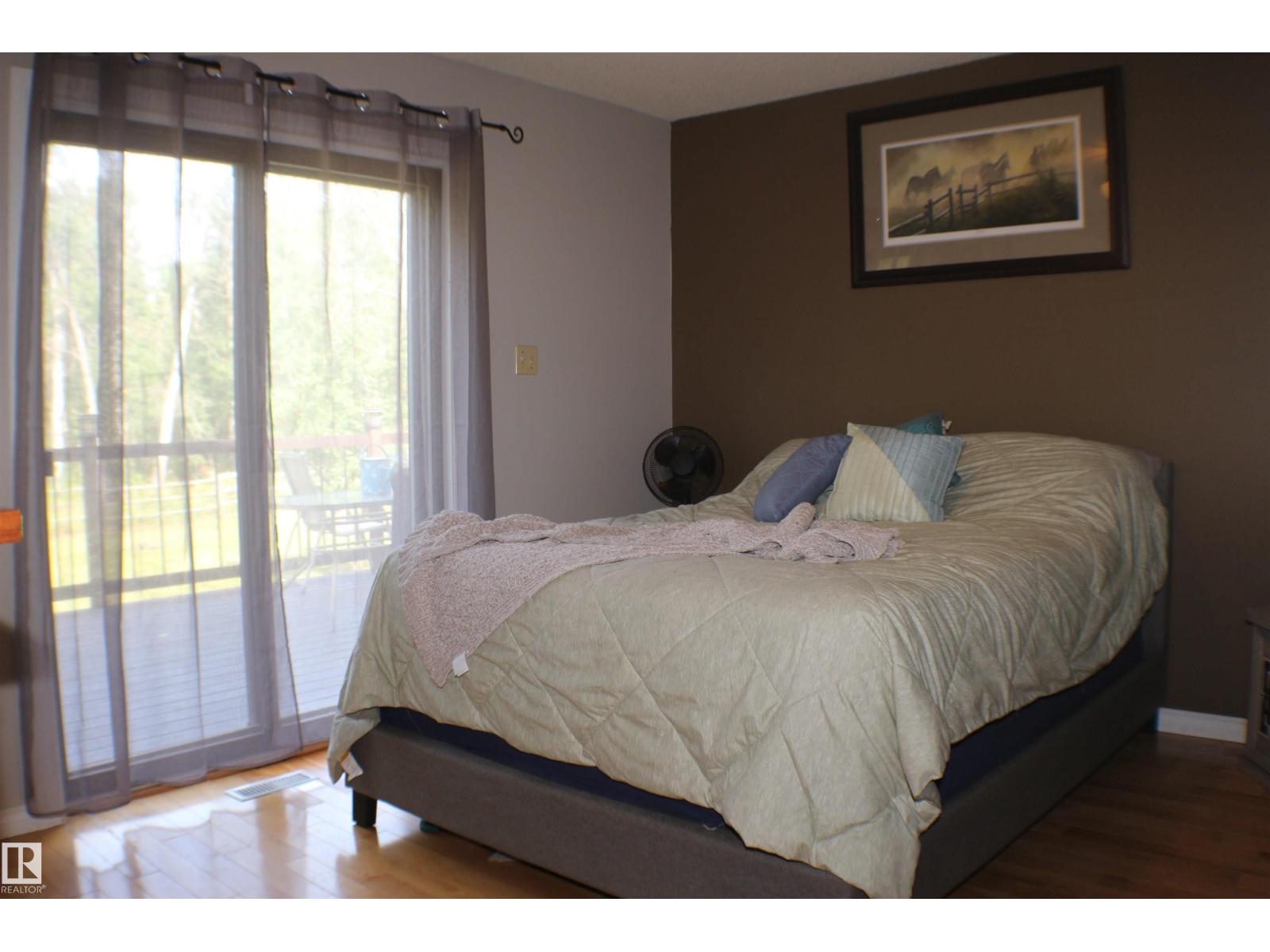 Photo 2 of 14 52152 Rge Road 210, Rural Strathcona County AB
