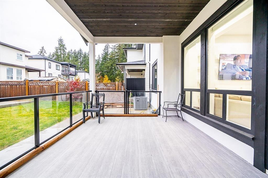Photo 34 of 19718 33 Avenue, Langley BC