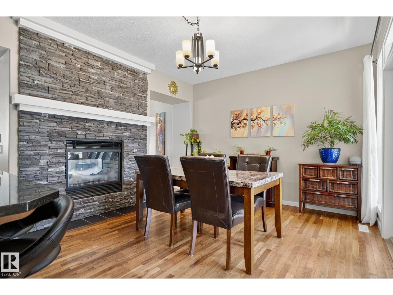Photo 17 of 1210 Colonel Stone Av Nw, Edmonton AB