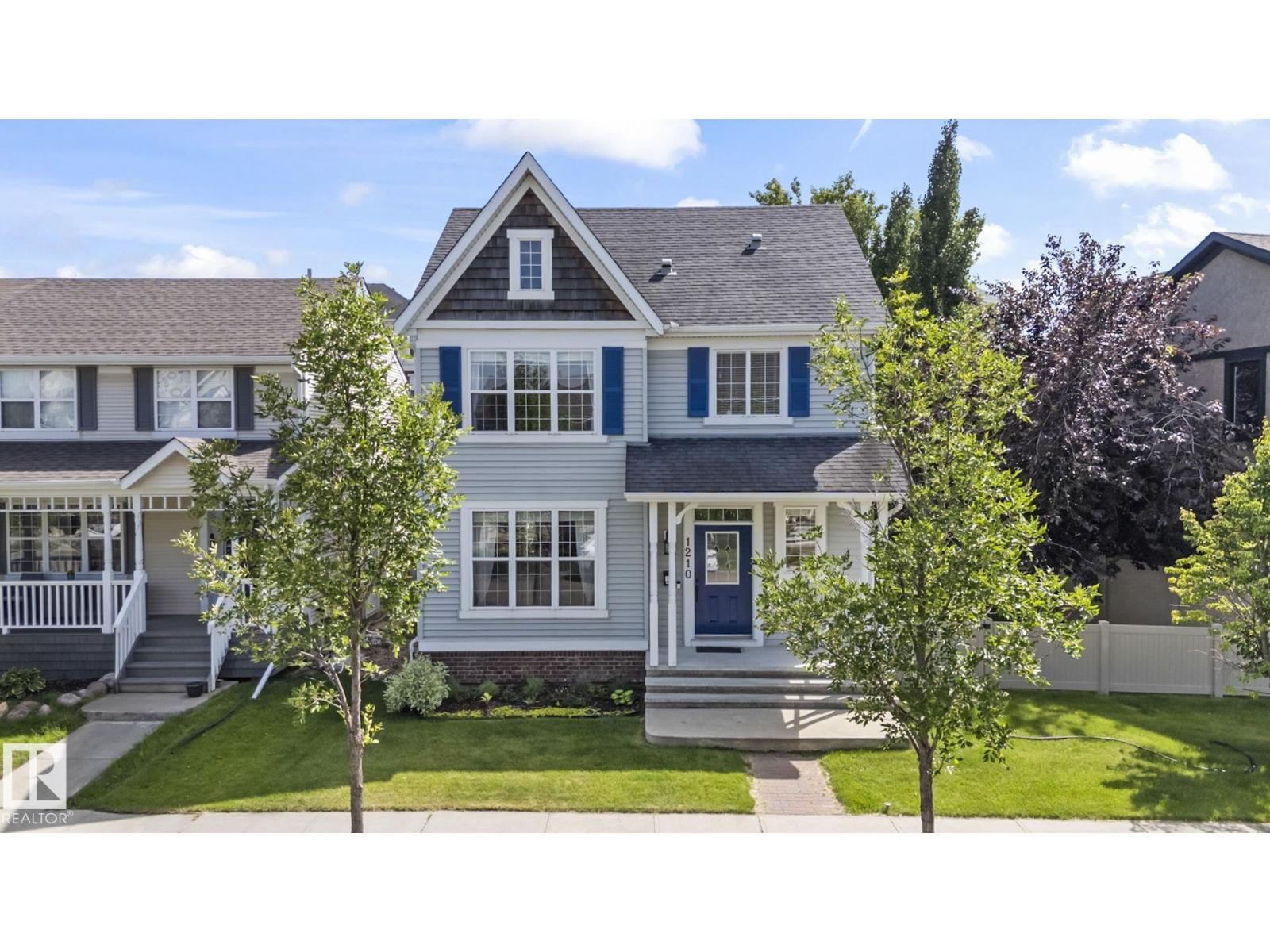 Photo 2 of 1210 Colonel Stone Av Nw, Edmonton AB