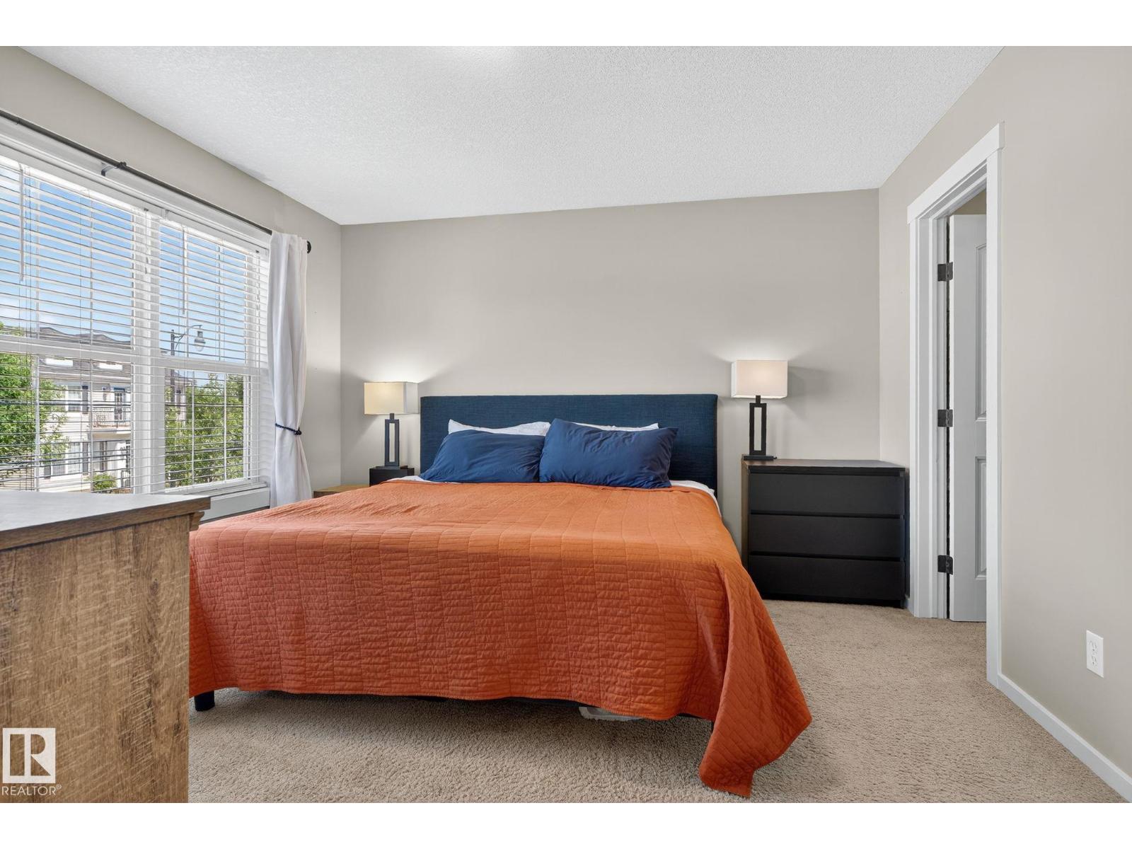 Photo 24 of 1210 Colonel Stone Av Nw, Edmonton AB