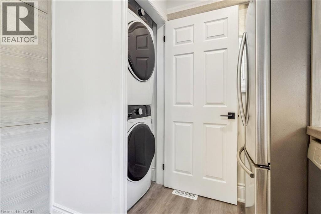 Photo 16 of 1015 Garth Street Unit 1, Hamilton ON