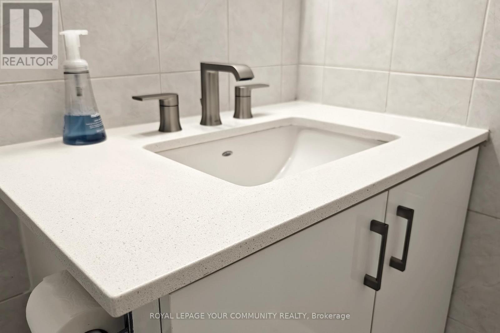 Photo 26 of 603 50 Kingsbridge Garden Circle, Mississauga ON