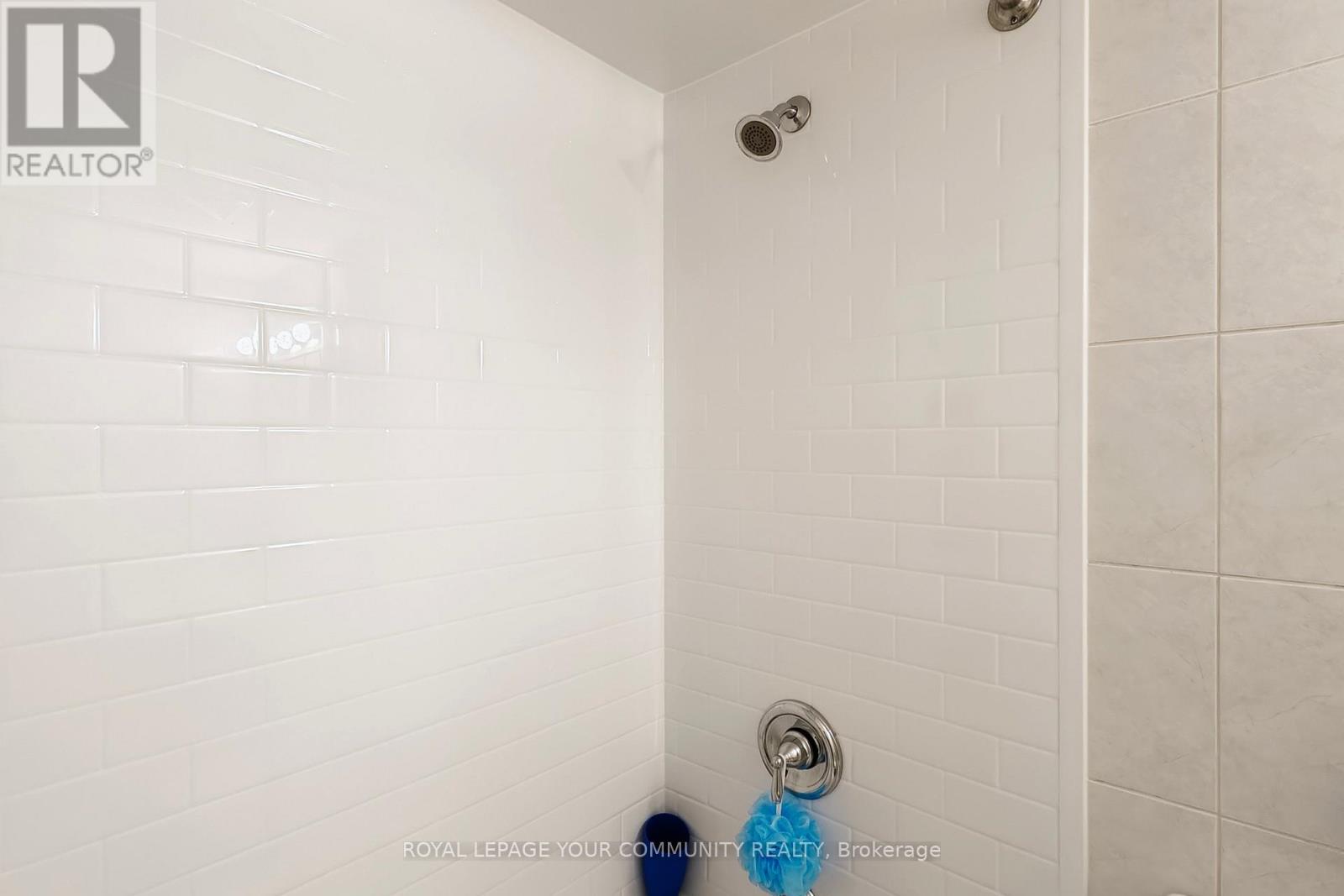 Photo 1 of 603 50 Kingsbridge Garden Circle, Mississauga ON