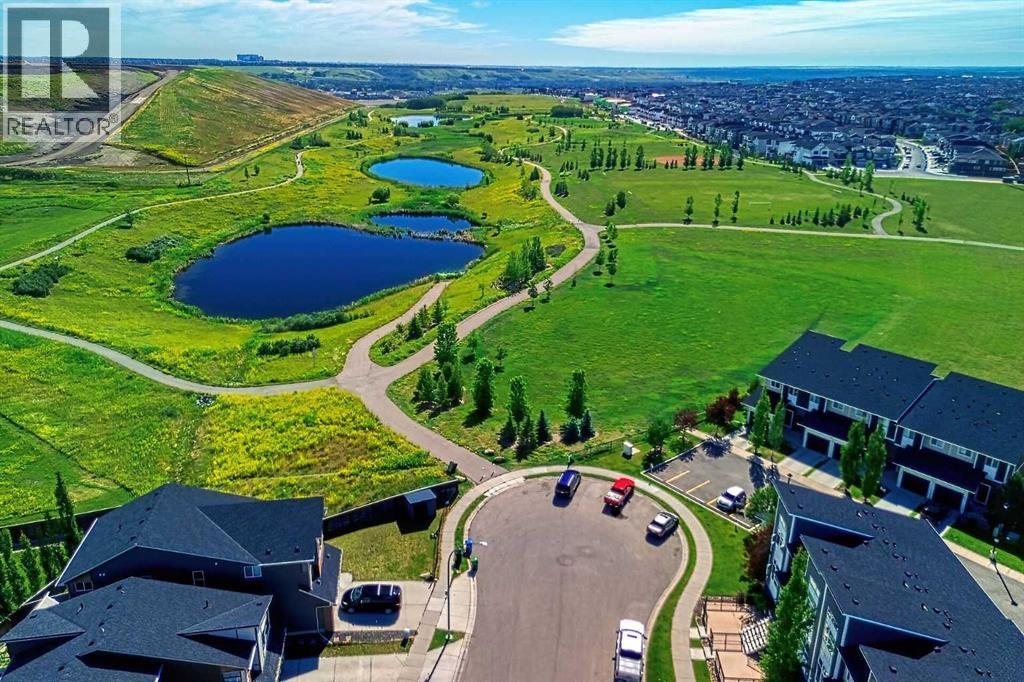 Photo 3 of 10 Walden Lane Se, Calgary AB