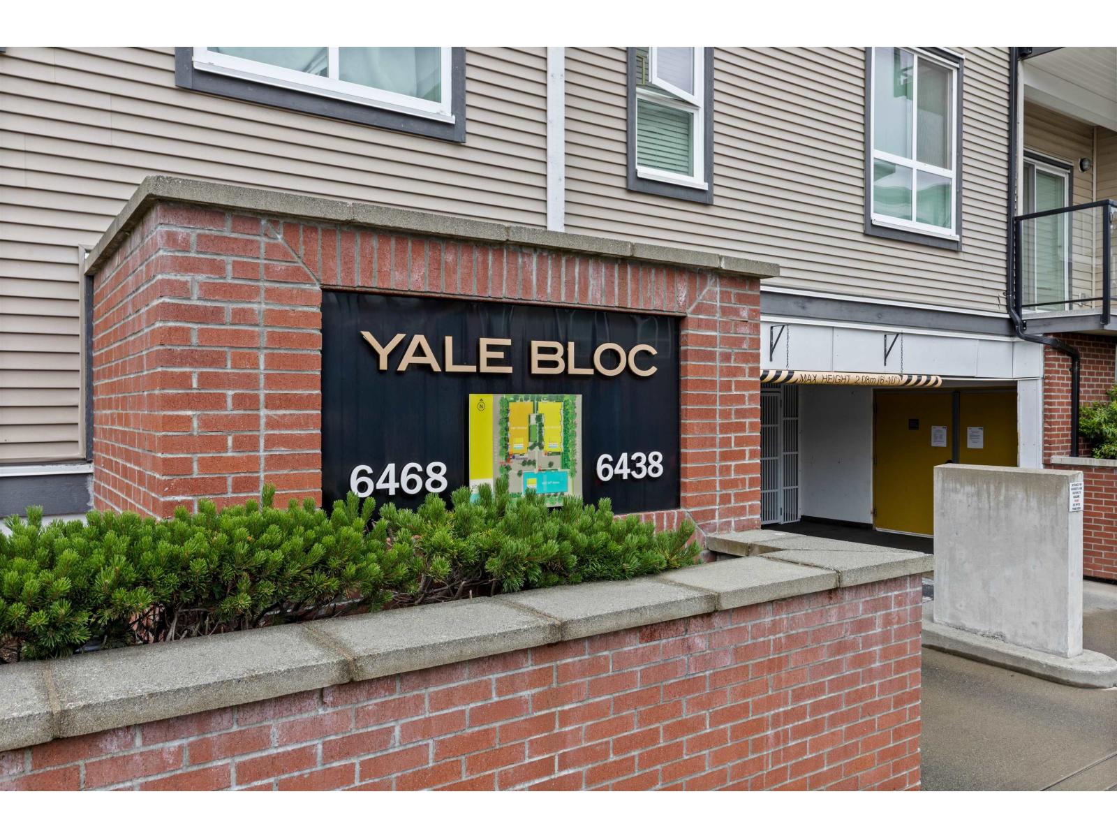 Photo 21 of 108 6468 195 A Street, Surrey BC